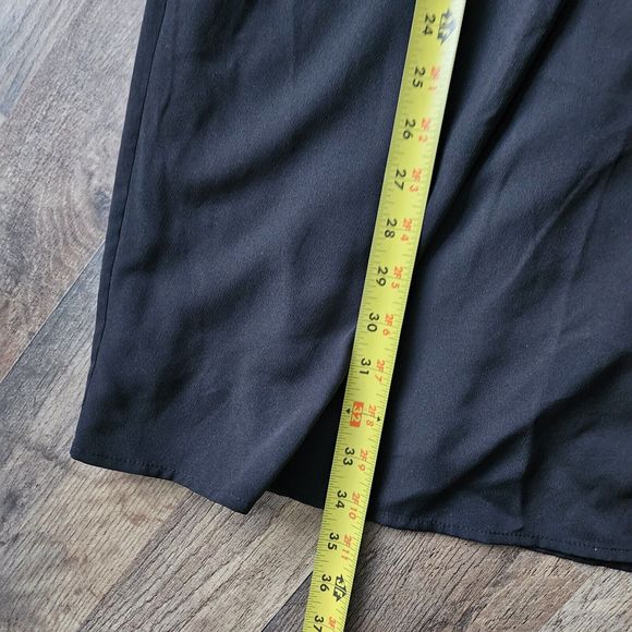 NWT Jessica Simpson Black Dress Overlay Detail Split Shoulder Sleeve Sz 4. - Picture 9 of 9